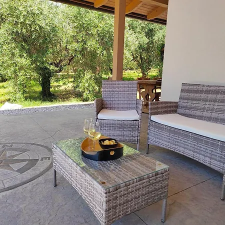 Holiday home In Einem Spektakulaeren Olivenhain In Einer Ruhig By Interhome